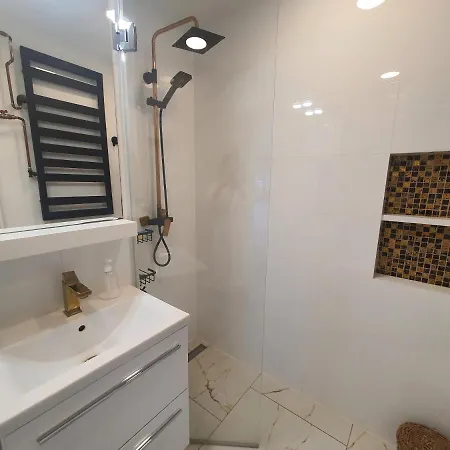 Center - Walking Distance To Everything - Beach, Downtown, Shops, Cafes Appartamento